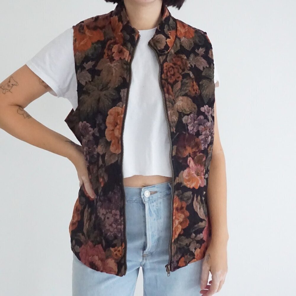 Vintage White Stag Brown Maroon Floral Tapestry Zip Front Cottagecore Vest L